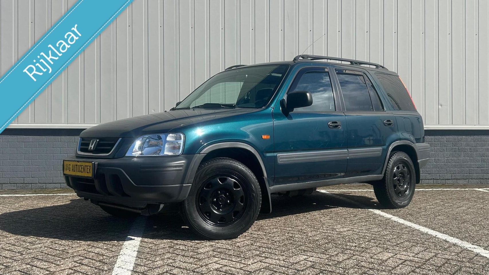 Honda CR-V - 2.0i 4x4/1e Eig/128 PK/Airco/Pano/Trekhaak/Nw Apk - AutoWereld.nl