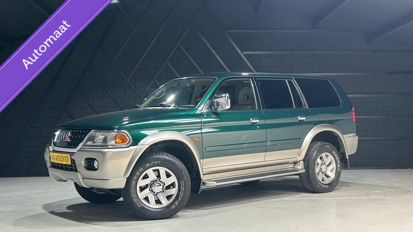 Mitsubishi Pajero Sport - 3.0 V6/1e Eig/Airco/Cruise/177PK/Vol - AutoWereld.nl