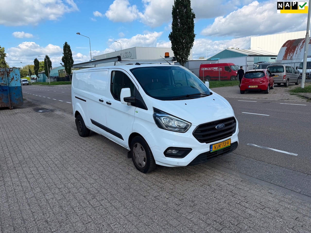 Ford Transit Custom - 340 2.0 TDCI L2H1 Trend 340 2.0 TDCI L2H1 Trend - AutoWereld.nl