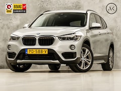 BMW X1 - sDrive20i Executive 192Pk Automaat (NAVIGATIE, CLIMATE, TREKHAAK, SPORTSTOELEN, GETINT GLA