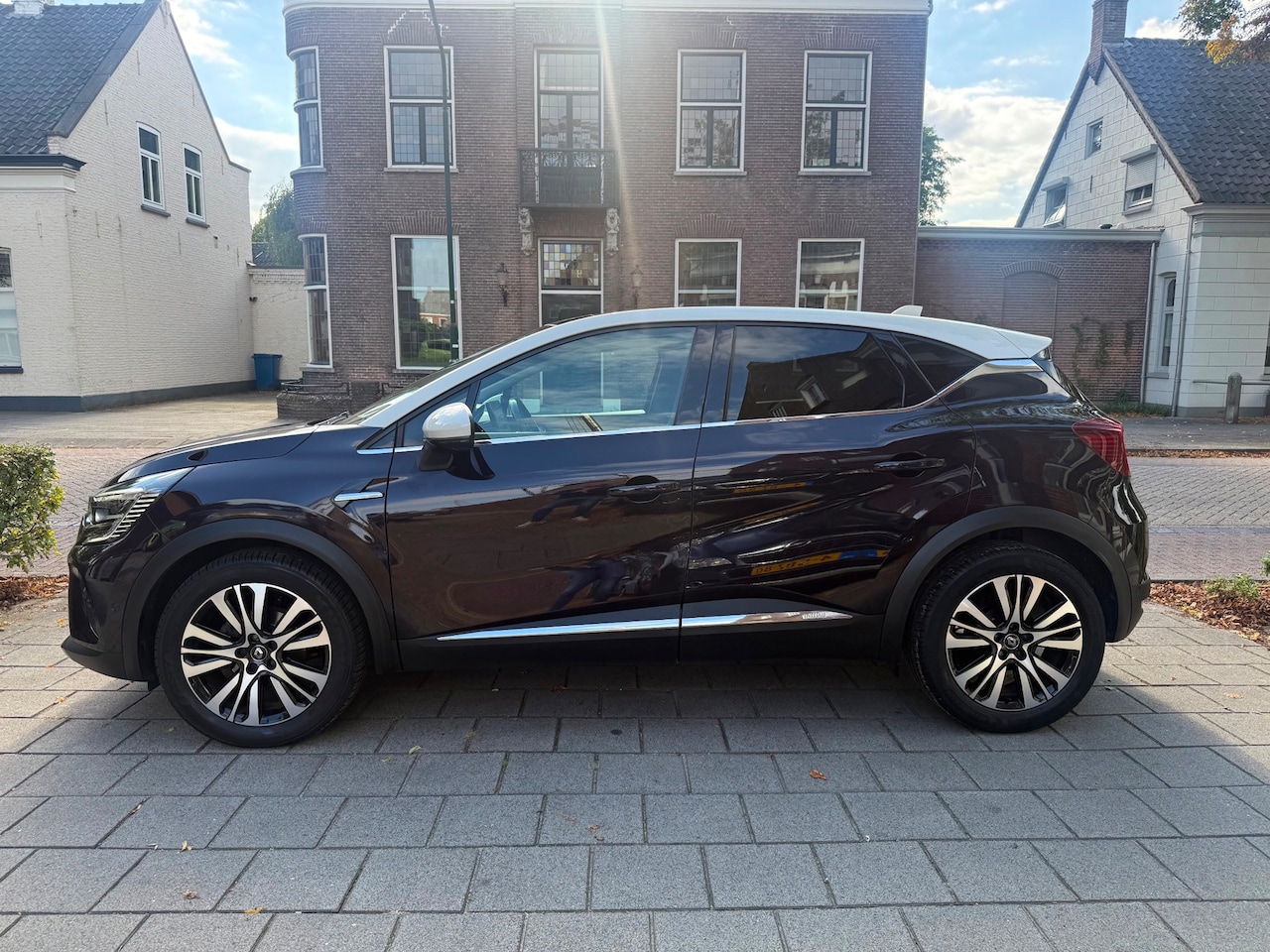 Renault Captur - 1.3 TCe 155 Initiale Paris AUTOMAAT EERSTE EIGENAAR DEALER ONDERHOUDEN LEER PANO - AutoWereld.nl