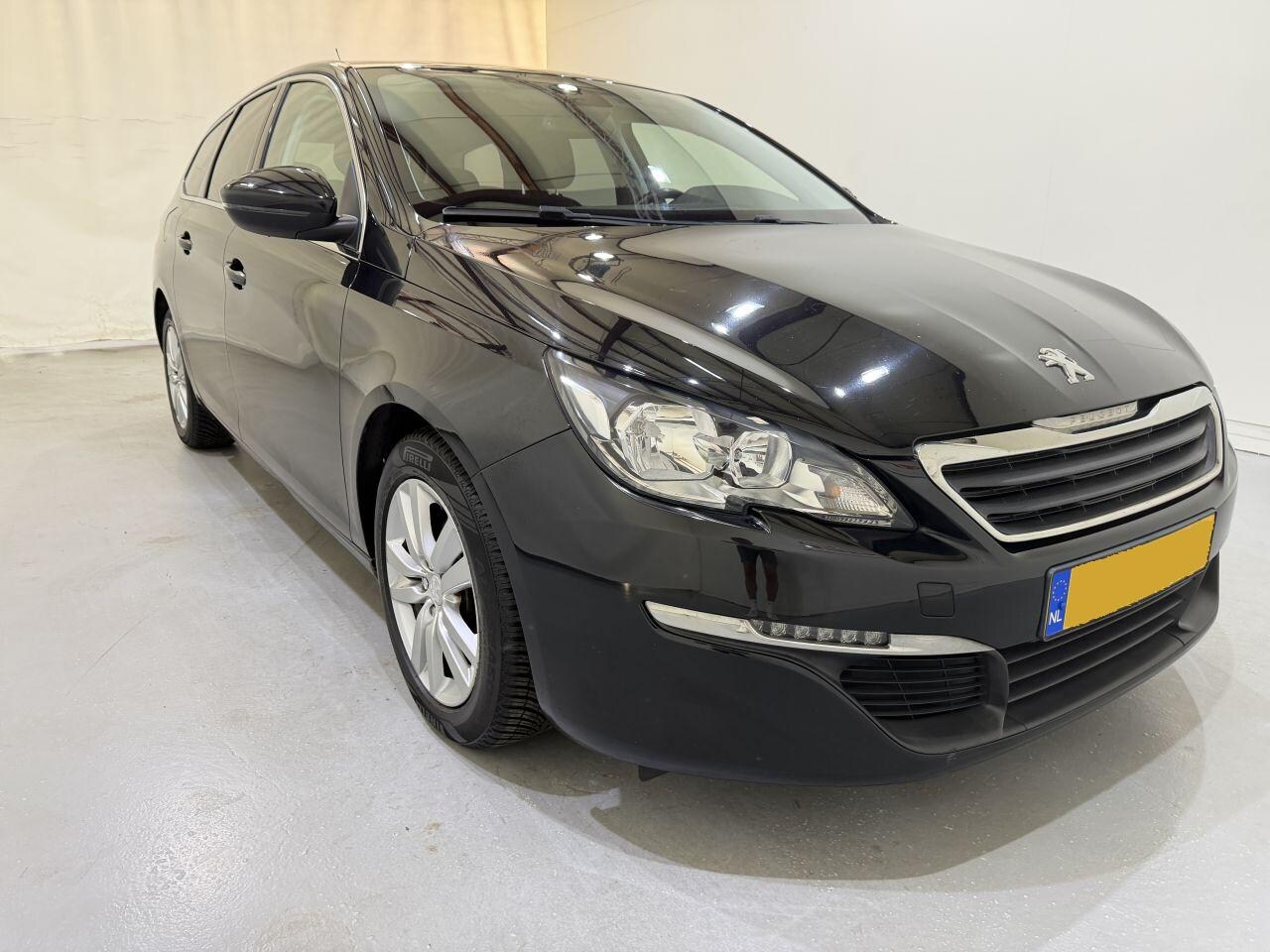 Peugeot 308 SW - 1.6 Blue HDI 120 Blue Lease - AutoWereld.nl