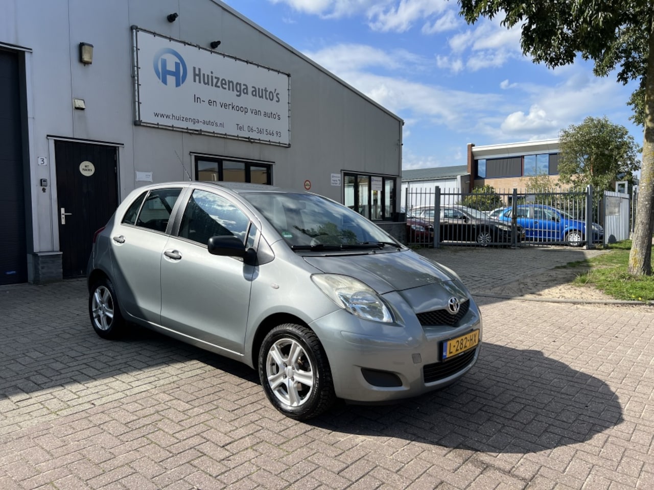 Toyota Yaris - 1.0 VVTi |5drs |AIRCO |APK 19-09-2026 - AutoWereld.nl