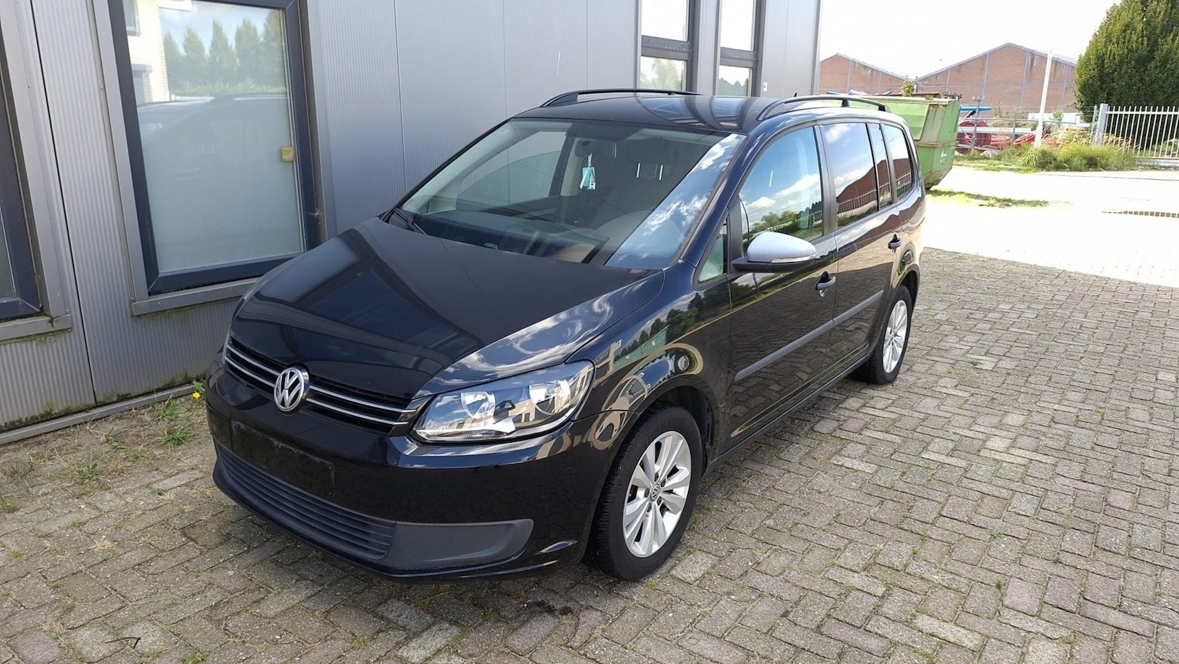 Volkswagen Touran - 1.2 TSI Trendline BlueMotion 1.2 TSI Trendline BlueMotion - AutoWereld.nl