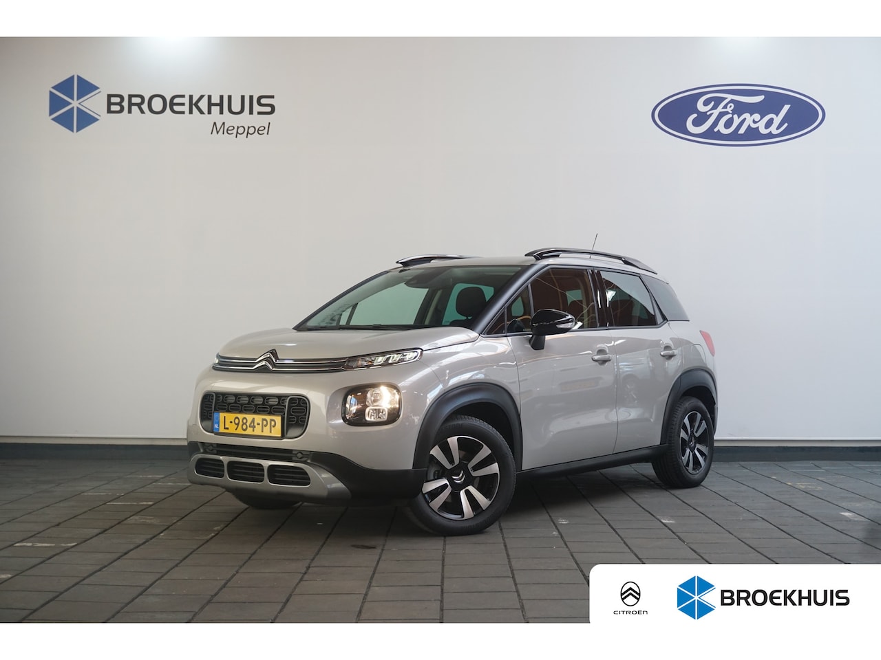 Citroën C3 Aircross - 1.2 PureTech Shine | Cruise Control | Navi | Radio | CarPlay | - AutoWereld.nl