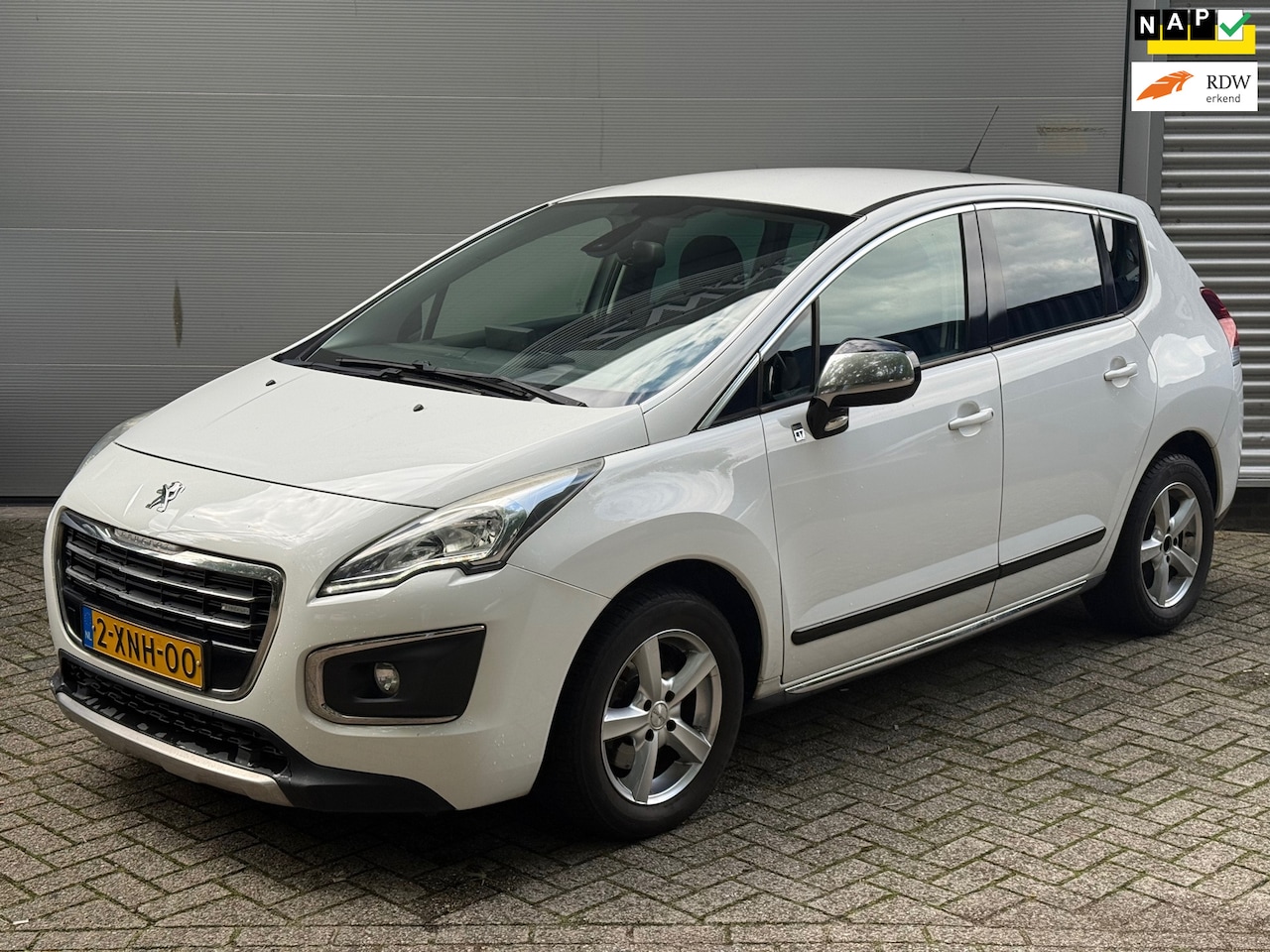 Peugeot 3008 - 2.0 HDi HYbrid4 l Automaat l Airco l - AutoWereld.nl