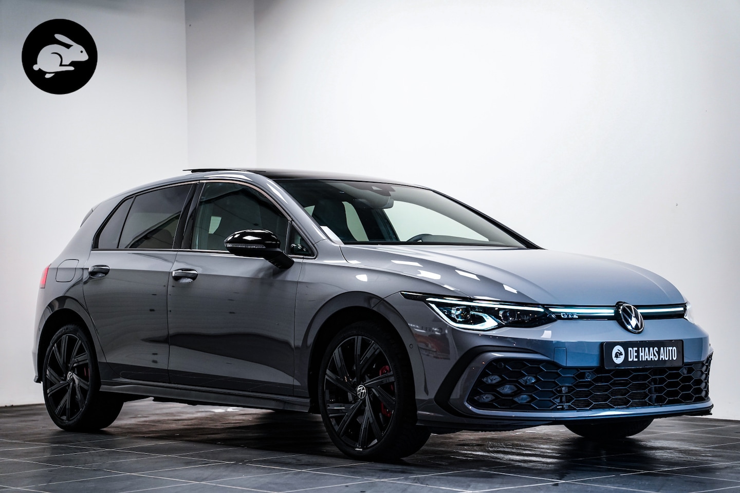 Volkswagen Golf - 1.4 eHybrid GTE |Pano dak|Black|IQ matrix|Acc|18 inch|Camera - AutoWereld.nl