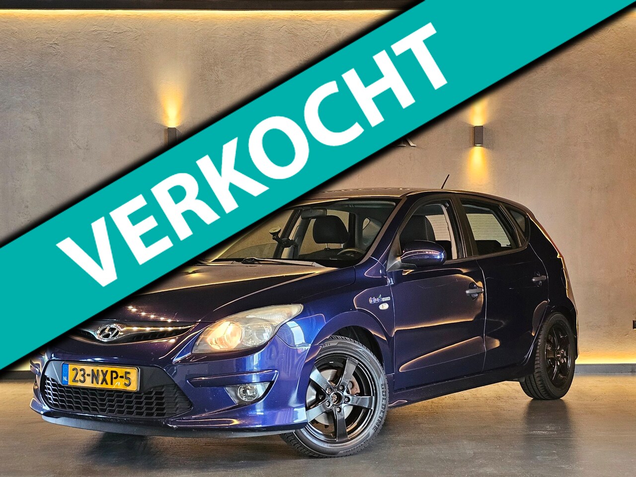 Hyundai i30 - 1.4i i-Drive Cool|CARPLAY|AIRCO|TREKHAAk|VELGEN| - AutoWereld.nl