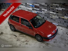 Alfa Romeo 145 - 1.6-16V T.Spark 43.000km