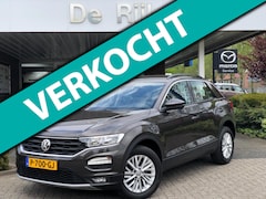 Volkswagen T-Roc - 1.0 TSI Style | Carplay/Android, ACC, Stoel+Stuurverw., Trekhaak, Camera, PDC, Airco | Dea