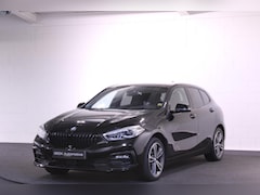 BMW 1-serie - 118i Sport | CAMERA | H/K | CarPlay | TRKHAAK |