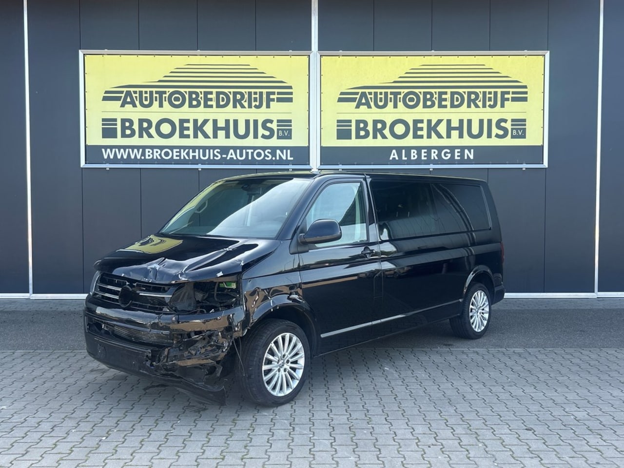 Volkswagen Transporter - 2.0 TDI L2H1 DC Comfortline 2.0 TDI L2H1 DC Comfortline - AutoWereld.nl