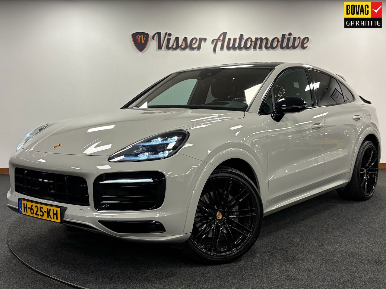 Porsche Cayenne Coupé - 3.0 E-Hybrid*NL-Auto*NAP*Pano*Luchtvering*Head-Up*Trekhaak*Stoel airco - AutoWereld.nl