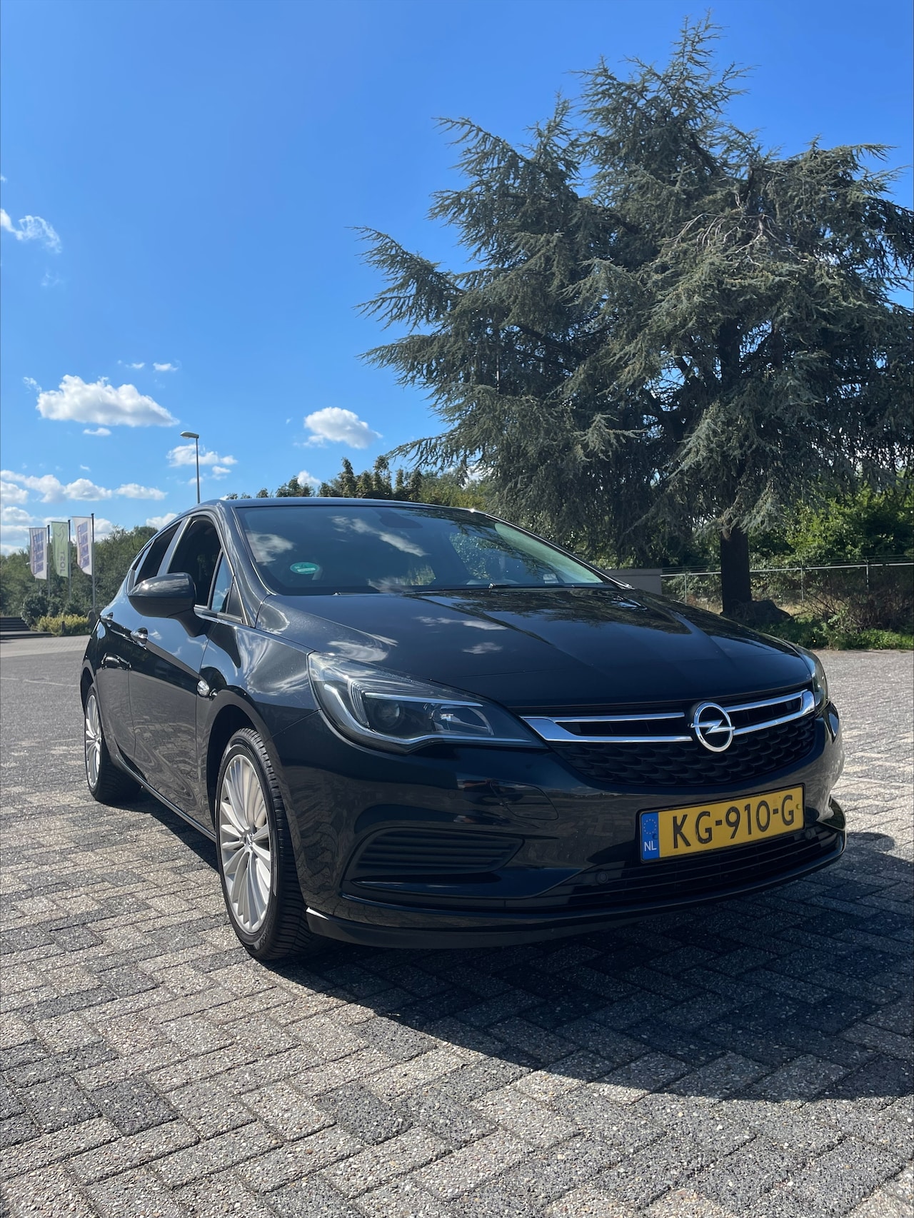 Opel Astra - 1.0 Business+ Opel Astra Business 1.0 turbo - AutoWereld.nl