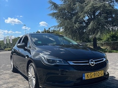 Opel Astra - 1.0 Business+ Opel Astra Business 1.0 turbo