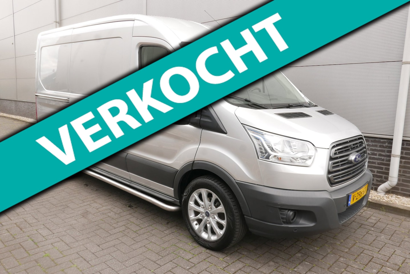 Ford Transit - 310 2.0 TDCI 131 PK L2H2 Trend AIRCO,NAVI,CAMARA,TREKHAAK. - AutoWereld.nl