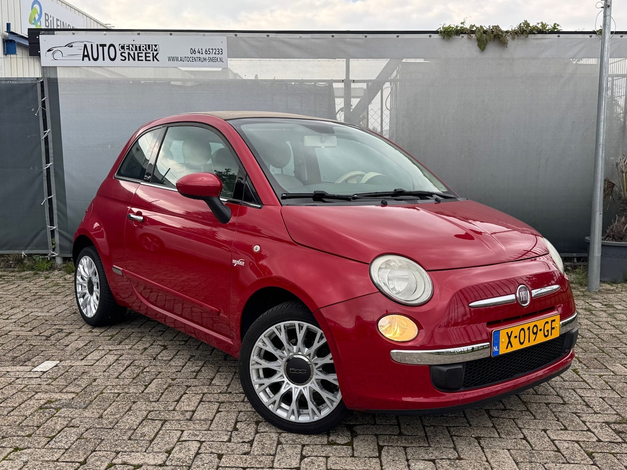Fiat 500 C - 0.9 TwinAir -Airco-Carplay-PDC-1/2 Leer-APK 06-27 - AutoWereld.nl