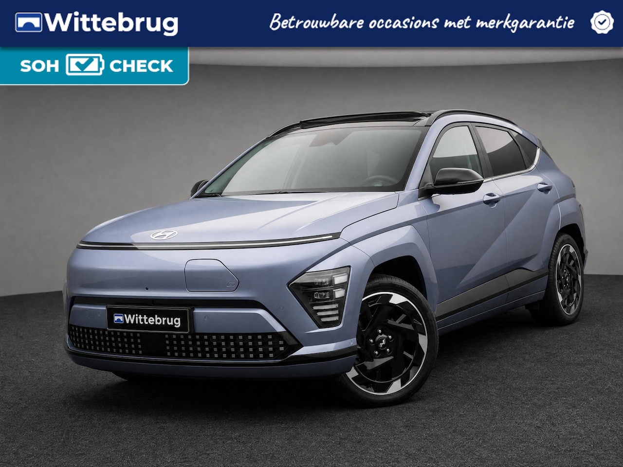 Hyundai Kona Electric - Premium Sky 65.4 kWh LEDER | OPEN DAK | FULL OPTION | LONG RANGE SOH 100% - AutoWereld.nl
