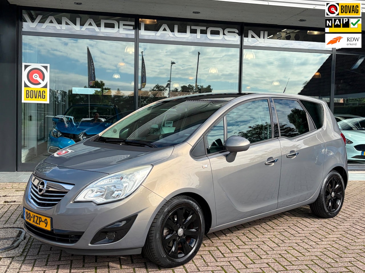 Opel Meriva - 1.4 Turbo Cosmo Aut. Navi Clima Cruise NL-Auto NAP Dealeronderhouden! - AutoWereld.nl