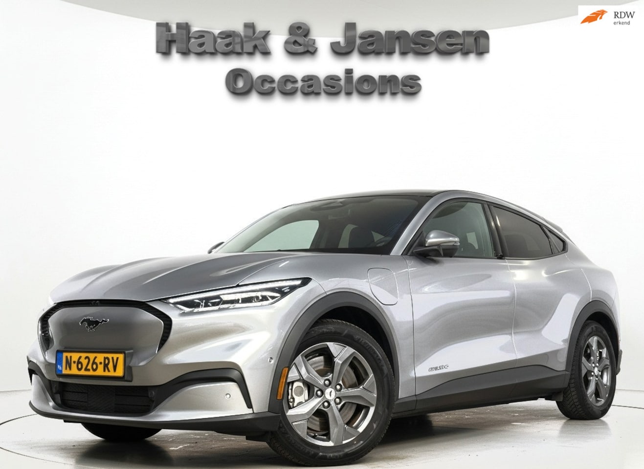 Ford Mustang Mach-E - RWD 75 kWh - Pano - 360 - ACC - AutoWereld.nl