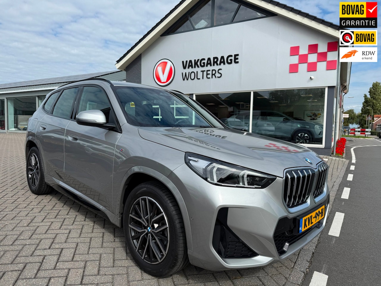 BMW X1 - SDrive18i M Sport Premium Pack Aut. RIJKLAARPRIJS! - AutoWereld.nl