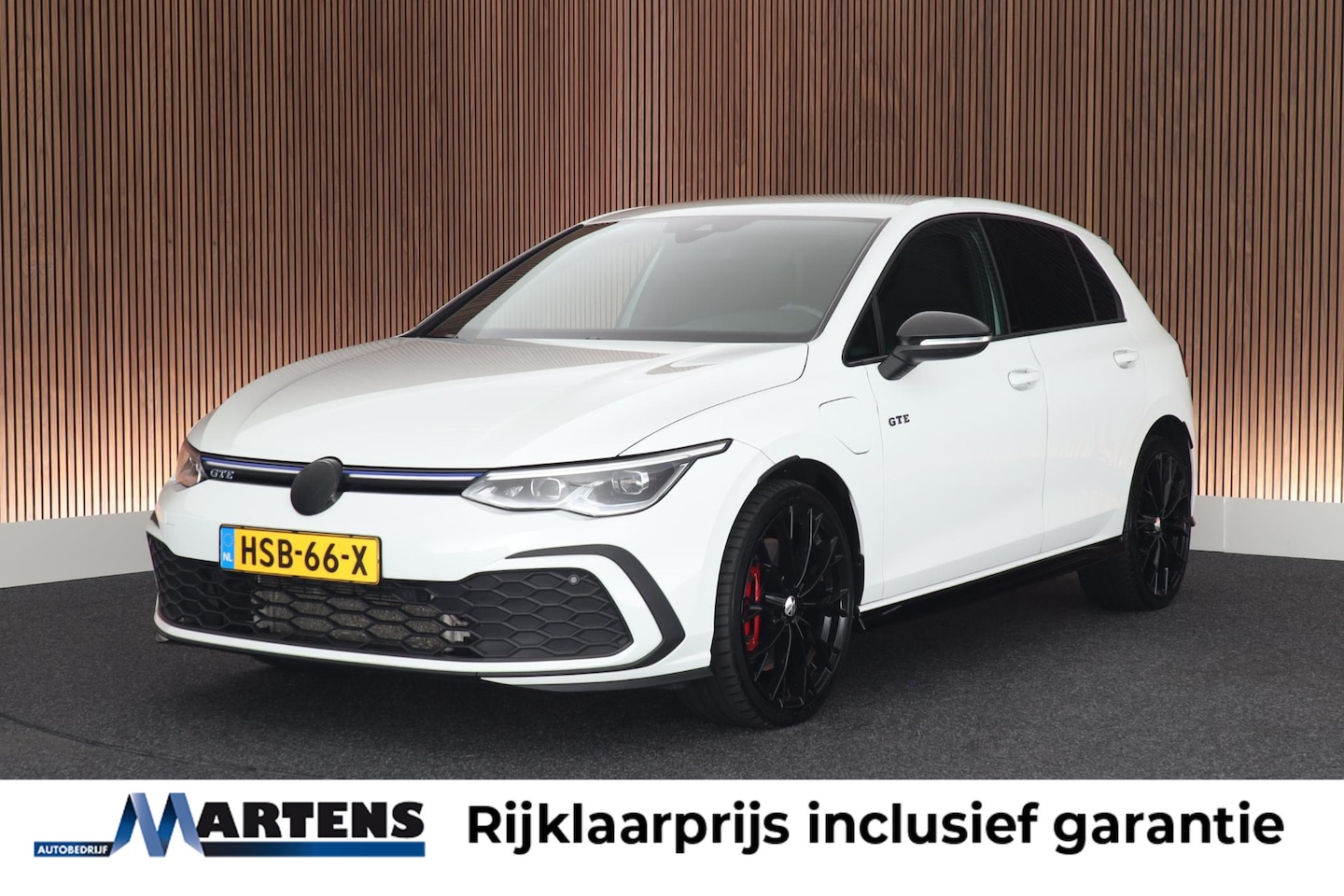 Volkswagen Golf - 1.4 245pk eHybrid GTE Sterrenhemel Stoelverwarming Virtual Cockpit Navigatie - AutoWereld.nl