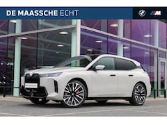 BMW iX - xDrive60 M Sport / Panoramadak Sky Lounge / Trekhaak / M Multifunctionele Stoelen / Soft-C