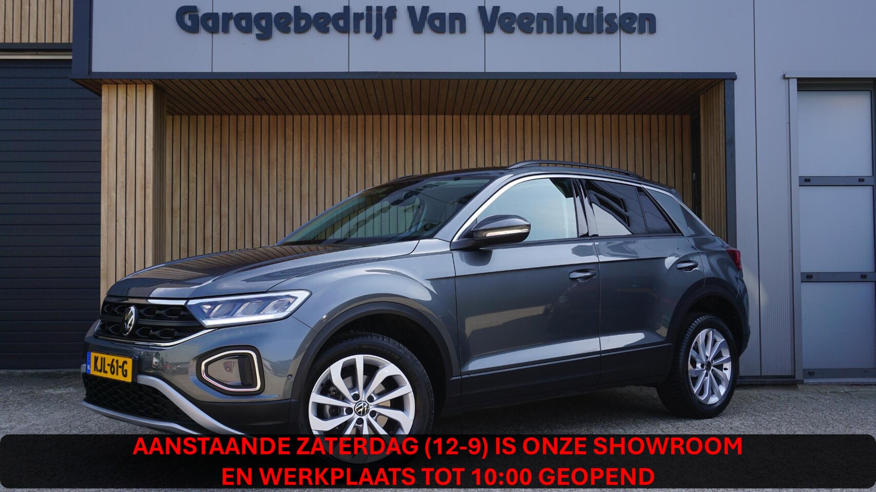 Volkswagen T-Roc - 1.5 TSI 150pk DSG Life Business *Facelift* Virtual App-Connect 17inch LM Stoelverwarming * - AutoWereld.nl