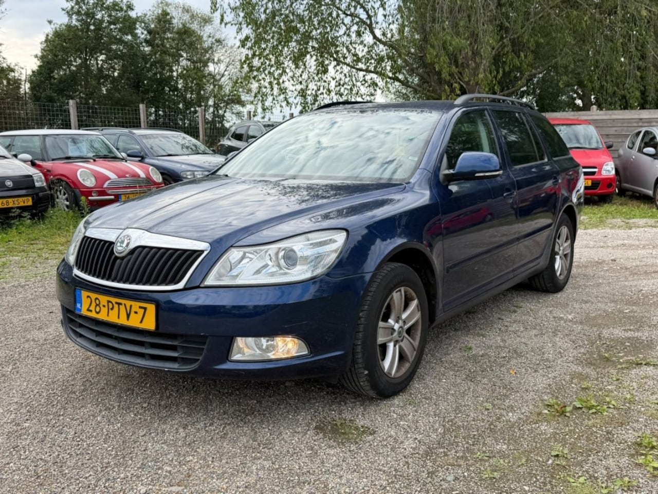 Skoda Octavia Combi - Combi 1.2TSI 105pk Ambition Business ECC/cruise/navi/PDC/trekhaak - AutoWereld.nl