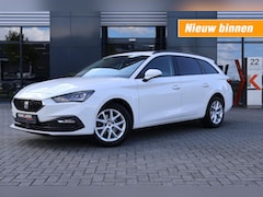 SEAT Leon - 1.0 TSI STYLE / Navi / Virtual dashboard/ Park-assist / Camera / App-Connect / ACC