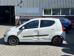Nissan Pixo - 1.0 Acenta Deze auto heeft rondom schade, maar de motor en versnellingsbak zijn in goede s