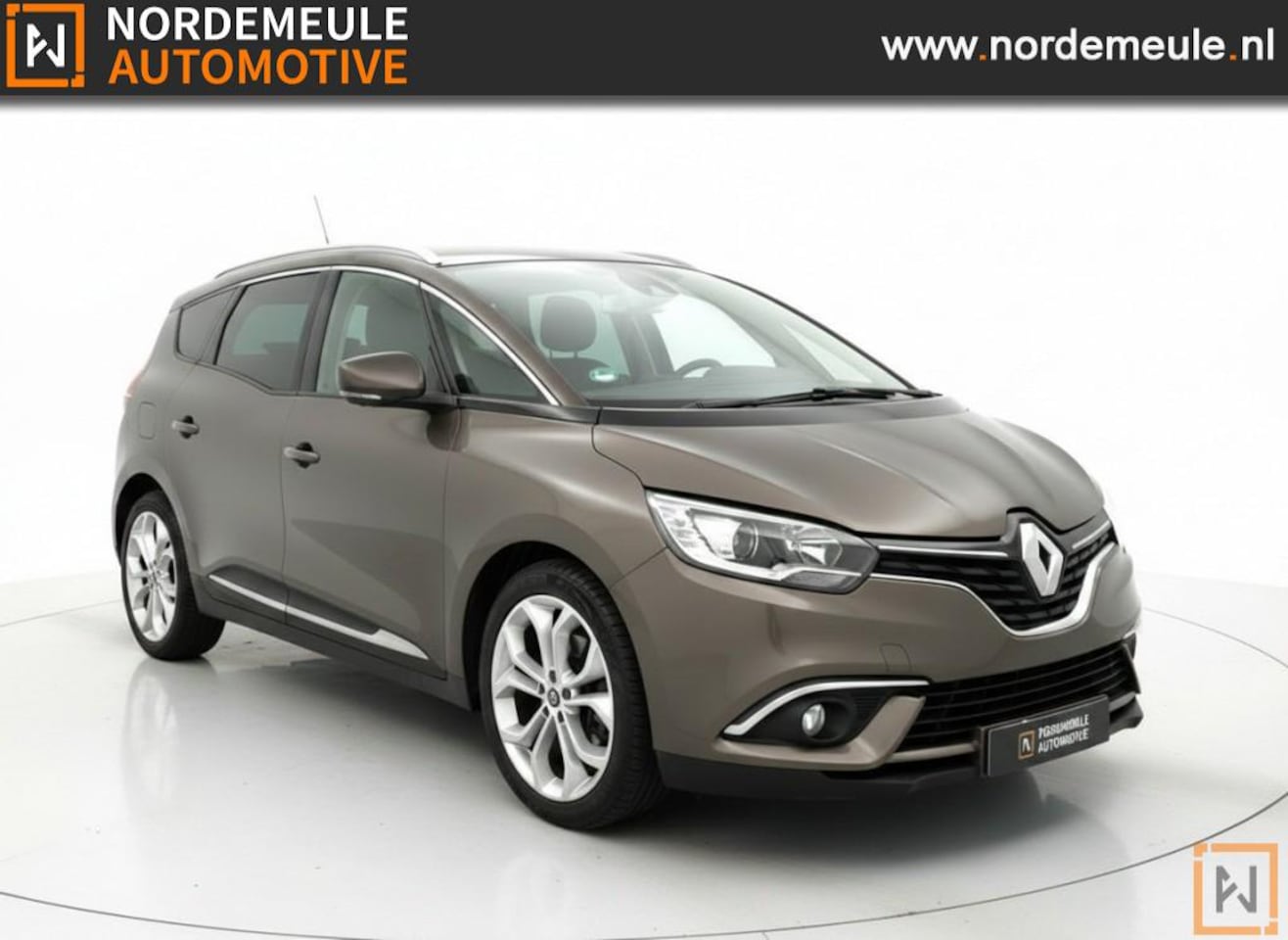 Renault Scénic - 1.5 DCI ZEN 7P. AUT, Navi, Trekhaak - AutoWereld.nl