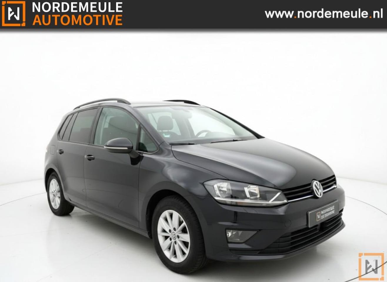 Volkswagen Golf Sportsvan - 1.6 TDI Highline 1.6 TDI HIGHLINE, ACC, Navi, PDC, Trekhaak - AutoWereld.nl