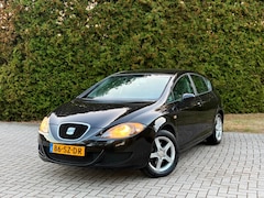 SEAT Leon - Zeer Nette 1.6 Reference | Nieuwe APK | Airco |NAP