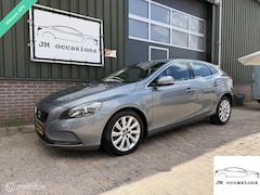 Volvo V40 - 2.0 T5 Momentum|Clima|Cruise|Xenon|PDC|PDC|245 PK|