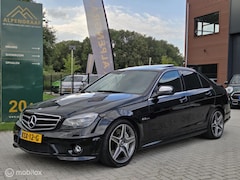 Mercedes-Benz C-klasse - AMG 63 97.338KM Dealeronderhouden