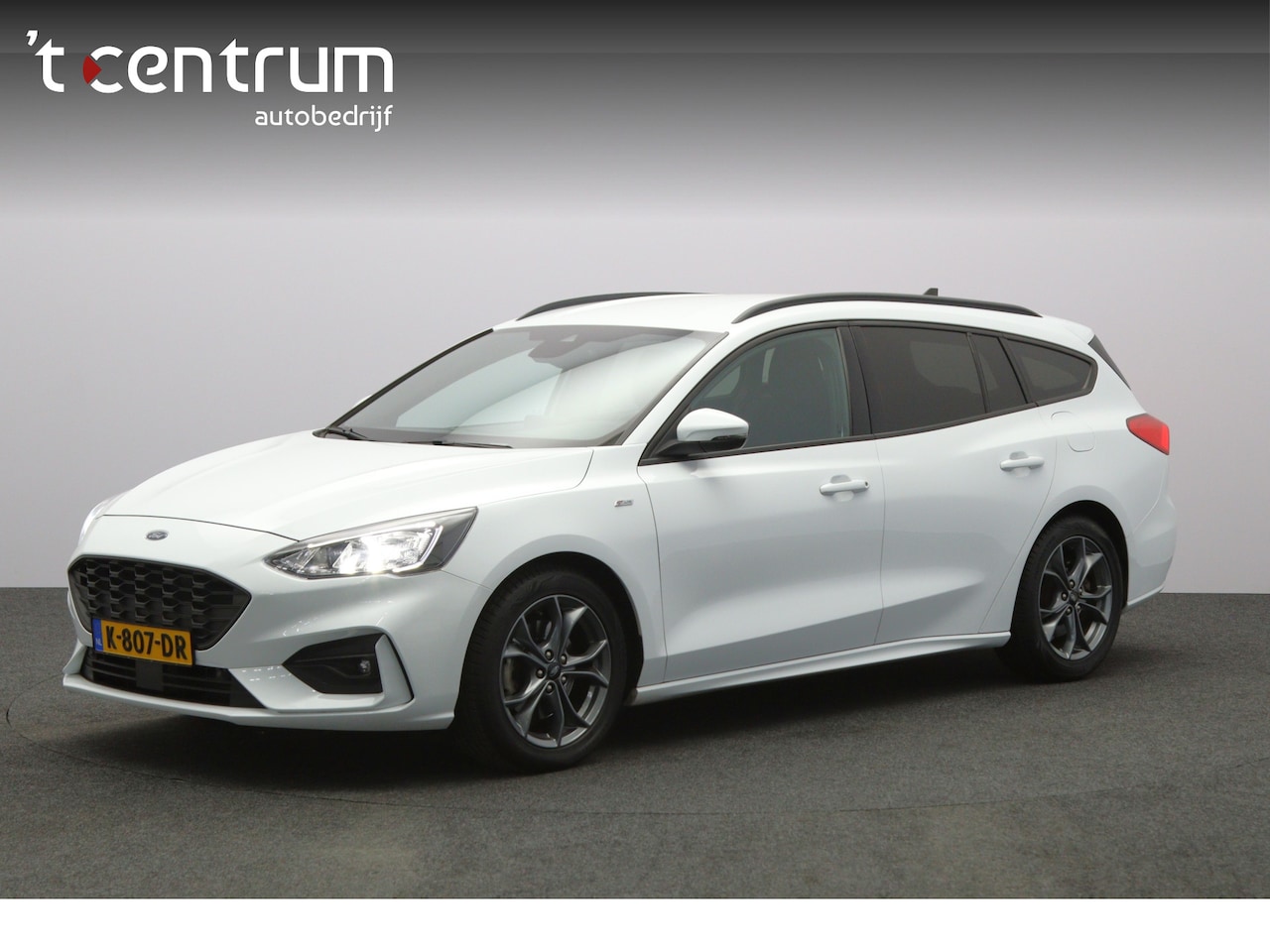 Ford Focus Wagon - 1.0 EcoBoost Hybrid ST Line Business 1.0 EcoBoost Hybrid 125 PK ST Line Business, LED, Trekhaak, Winterpakket, Camera, DAB - AutoWereld.nl