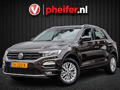 Volkswagen T-Roc - 1.0 TSI 116pk Style Trekhaak/ Adapt. cruise/ Carplay/ DAB+/ Climate control