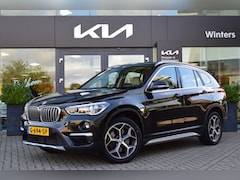 BMW X1 - sDrive20i Orange Edition II | Schuif-/ Kanteldak | Stoelverwarming | Leder | Head-up Displ