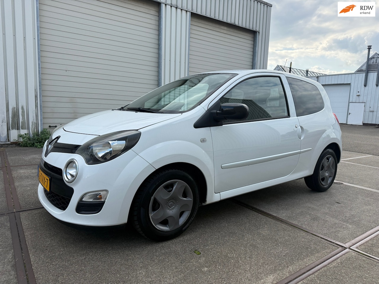 Renault Twingo - 1.2-16V Collection 1.2 16V Collection - AutoWereld.nl