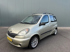 Toyota Yaris Verso - 1.3-16V VVT-i Luna