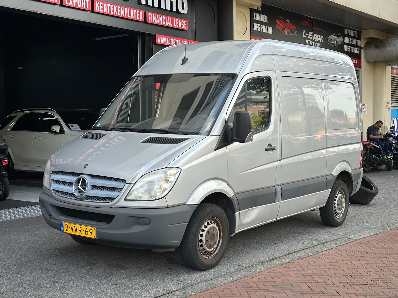 Mercedes-Benz Sprinter - 210 2.2 CDI 325 HD 210 2.2 CDI 325 HD - AutoWereld.nl