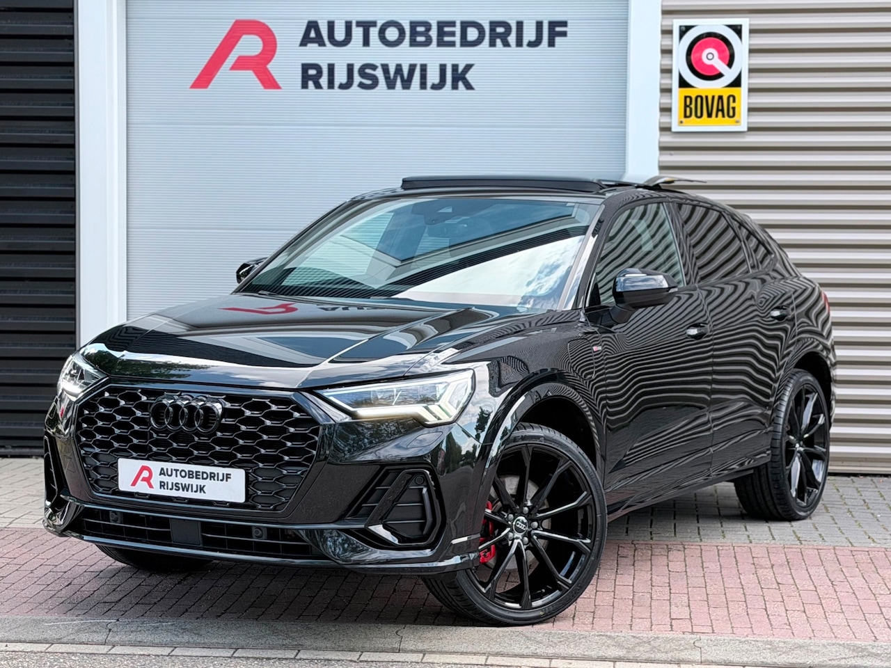 Audi Q3 Sportback - 45 TFSI e S Edition Pano/Camera/AppleCar - AutoWereld.nl
