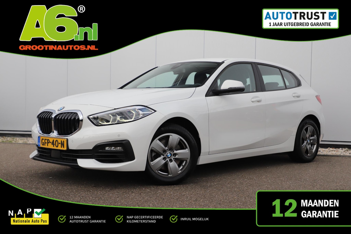BMW 1-serie - 116i Lesauto ! Sportstoelen Navigatie LED Carplay Android Parkeersensoren Climate Cruise C - AutoWereld.nl