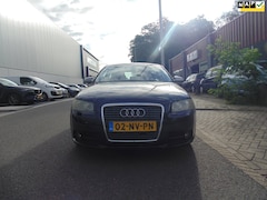 Audi A3 - 1.6 Attraction MET AIRCO