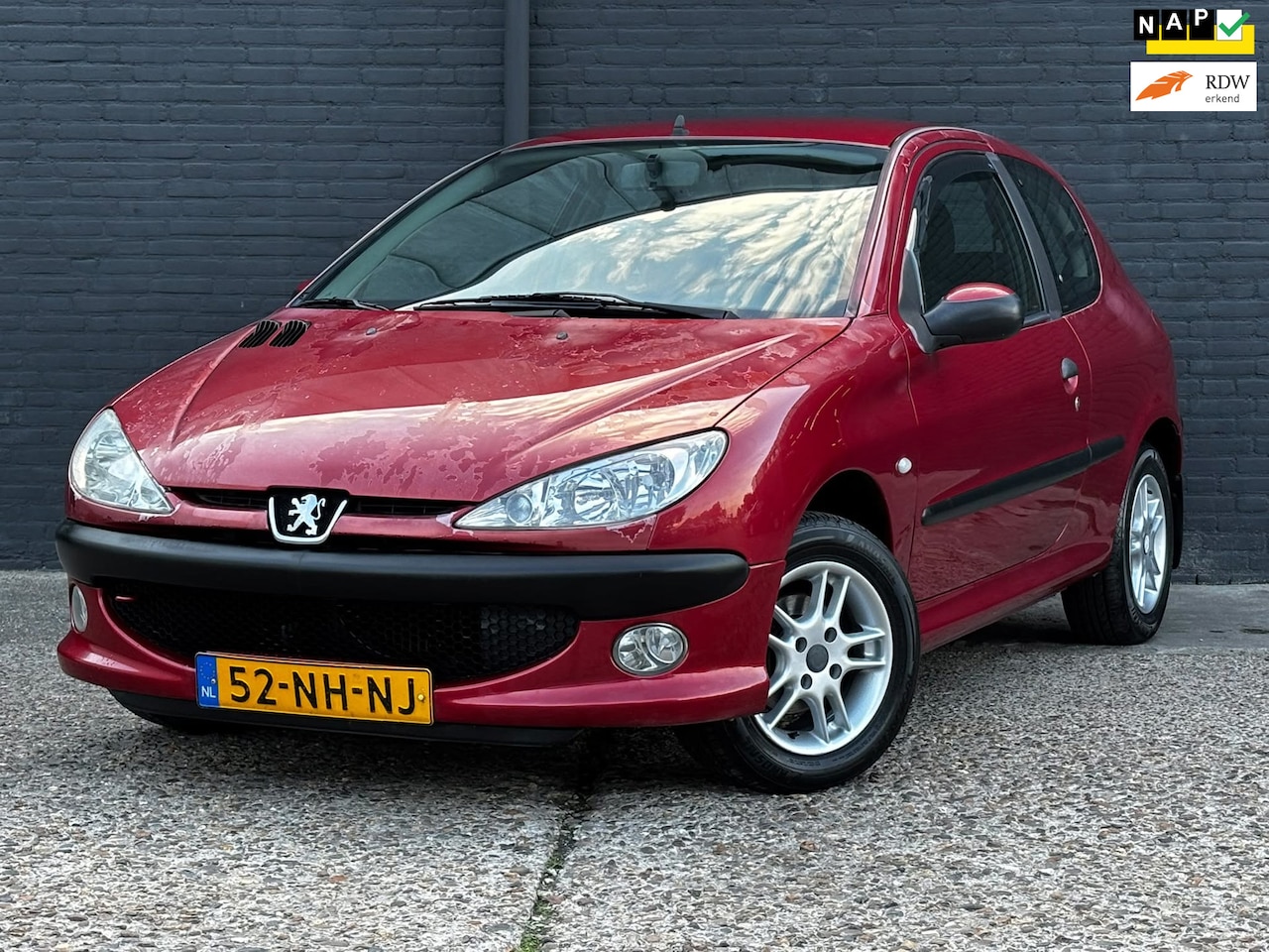 Peugeot 206 - 1.4 XR Challenge ELEK RAMEN|1436695KM|NWE APK - AutoWereld.nl