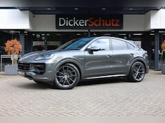 Porsche Cayenne Coupé - 3.0 E-Hybrid Coupé Vierwielb. | Trekhaak | Luchtvering | SportDesign | InnoDrive