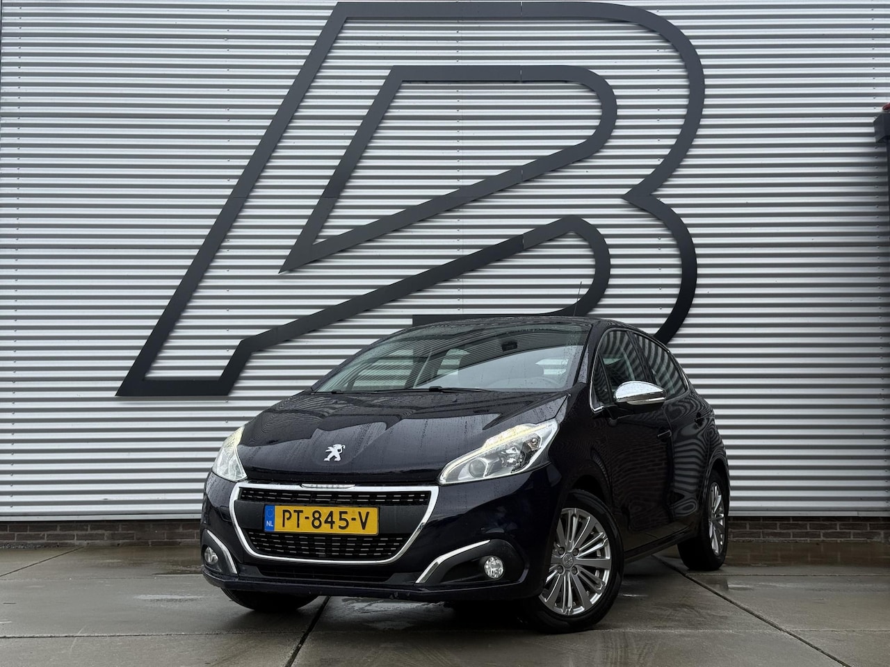 Peugeot 208 - 1.2 PureTech Blue Lease Executive 2e Eigenaar|Carplay|Cruise|Navi|Clima|PDC|Elek ramen|Lm - AutoWereld.nl