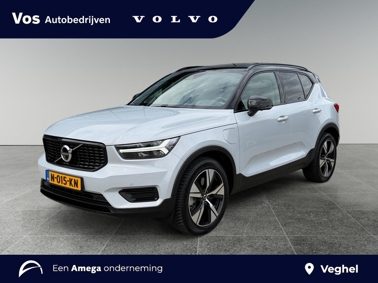 Volvo XC40 - T4 Recharge R-Design | Luxury Line | Trekhaak | Dealer onderhouden - AutoWereld.nl
