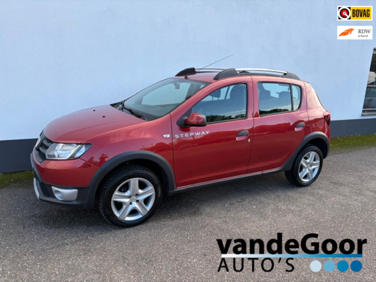 Dacia Sandero - 0.9 TCe Laureate 0.9 TCe Lauréate, '14, nwe. distributie, in een keurige staat ! - AutoWereld.nl